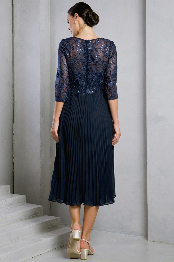 3 Quarter Sleeve Embellished Top Pleat Mob Dress