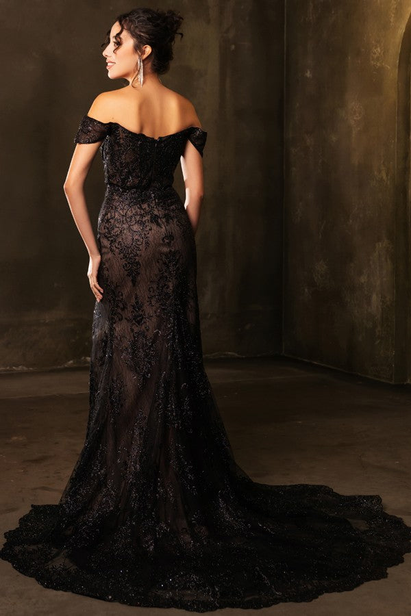 Off The Shoulder Plunging Neckline Sheath Dress