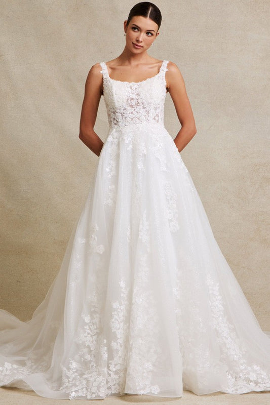 Sleeveless Scoop Neck A Line Wedding Gown