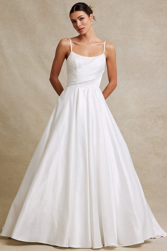 Sleeveless Bateau Neckline A Line Wedding Gown